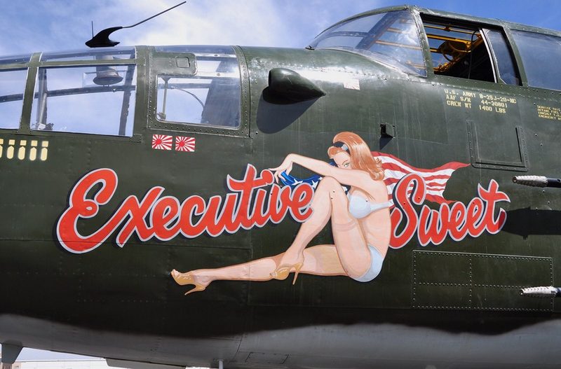 B-25 US Army Air Force Vinyl Graphics 'Executive Suite' (green lettering, aluminum fuse)