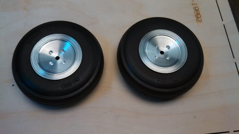 Dubro Tire with No Spoke Aluminum Hub